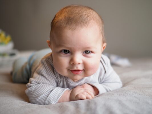 Rüyada Bebek Görmek rüya tabiri